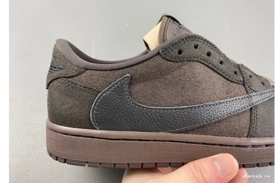 TRAVIS OG RETRO  JORDAN 1 LOW  202 SCOTT DM7866-202 DM7866- SP 1209